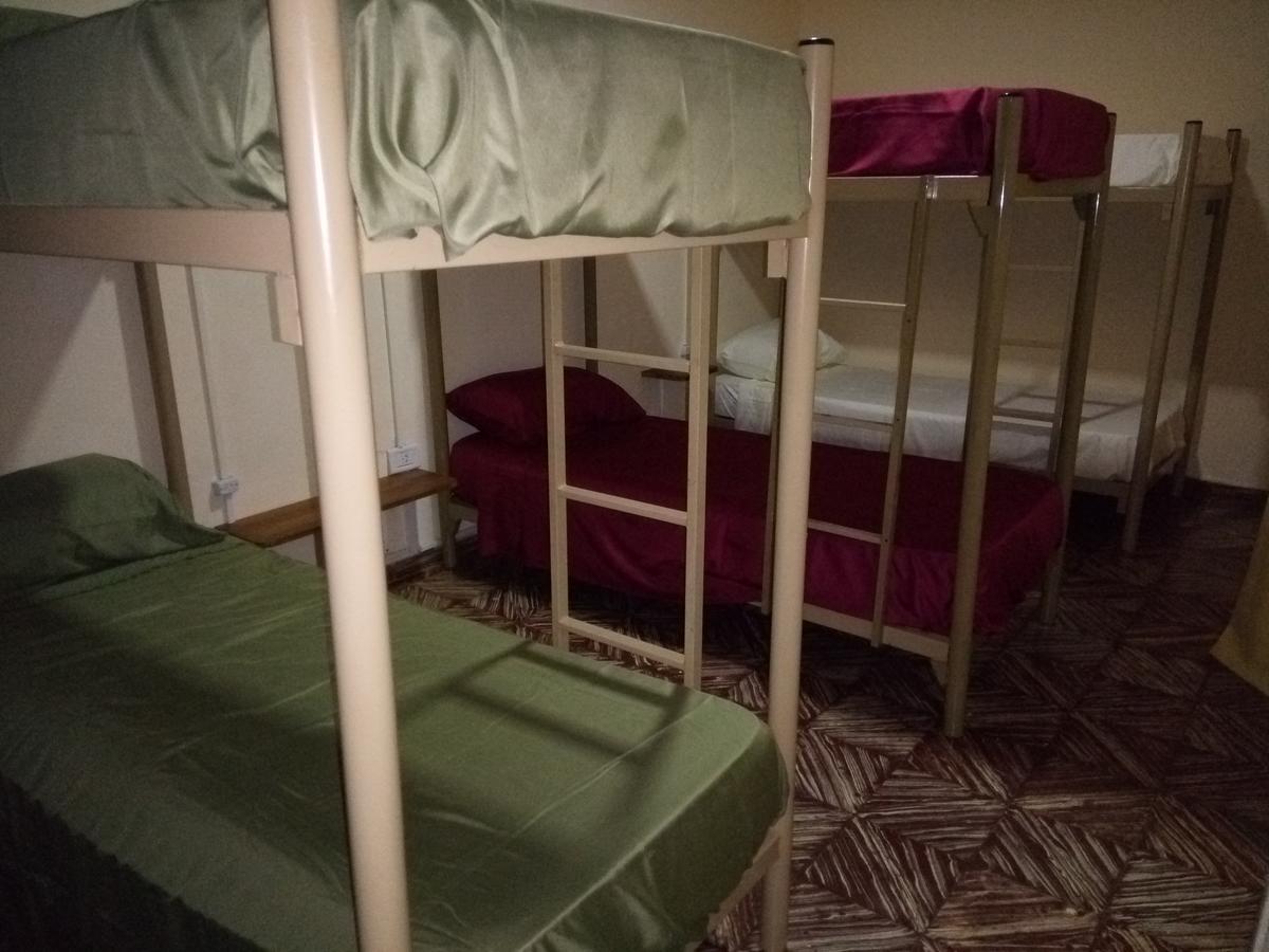 Lavalle Hostel โปซาดัส ภายนอก รูปภาพ