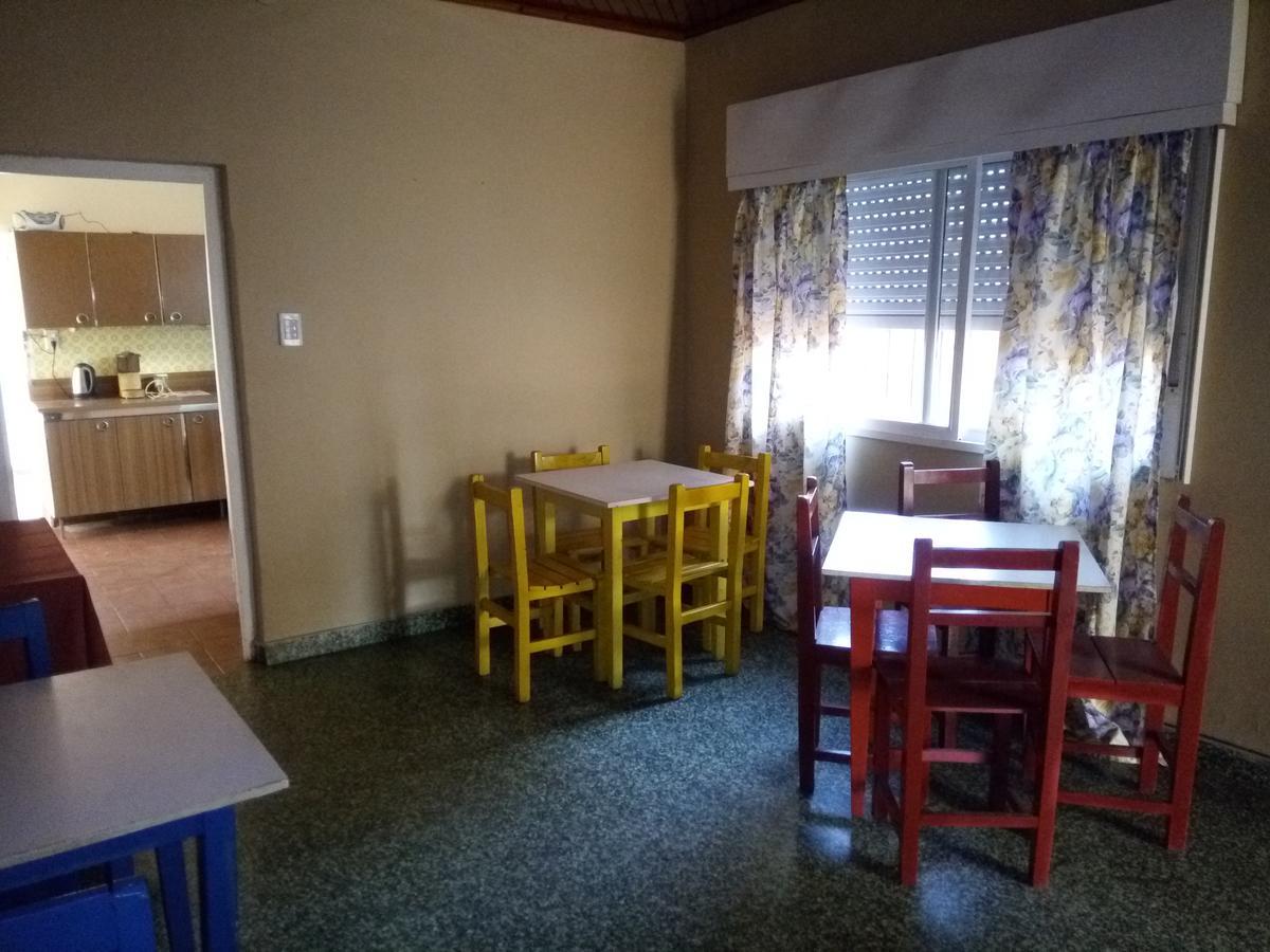 Lavalle Hostel โปซาดัส ภายนอก รูปภาพ